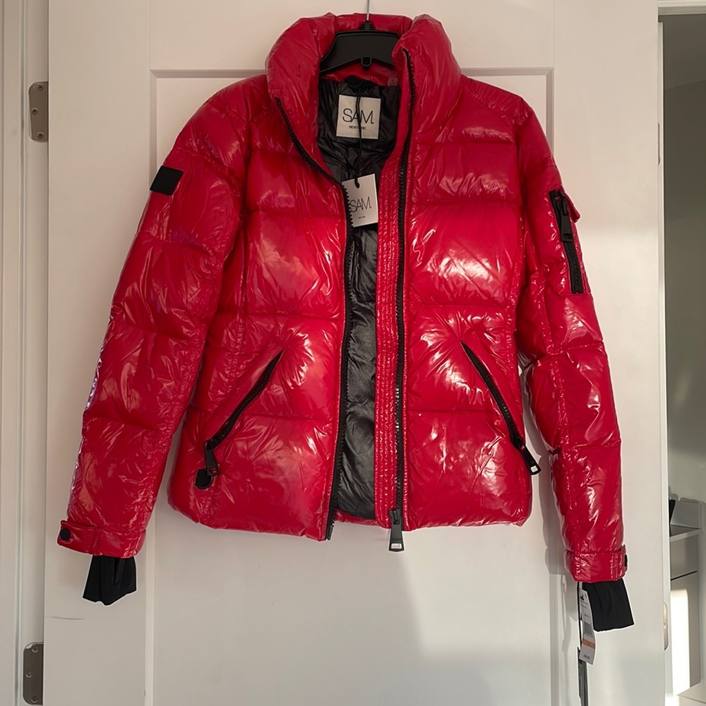 Women’s puffer jacket freestyle by SAM. Size small  $395
